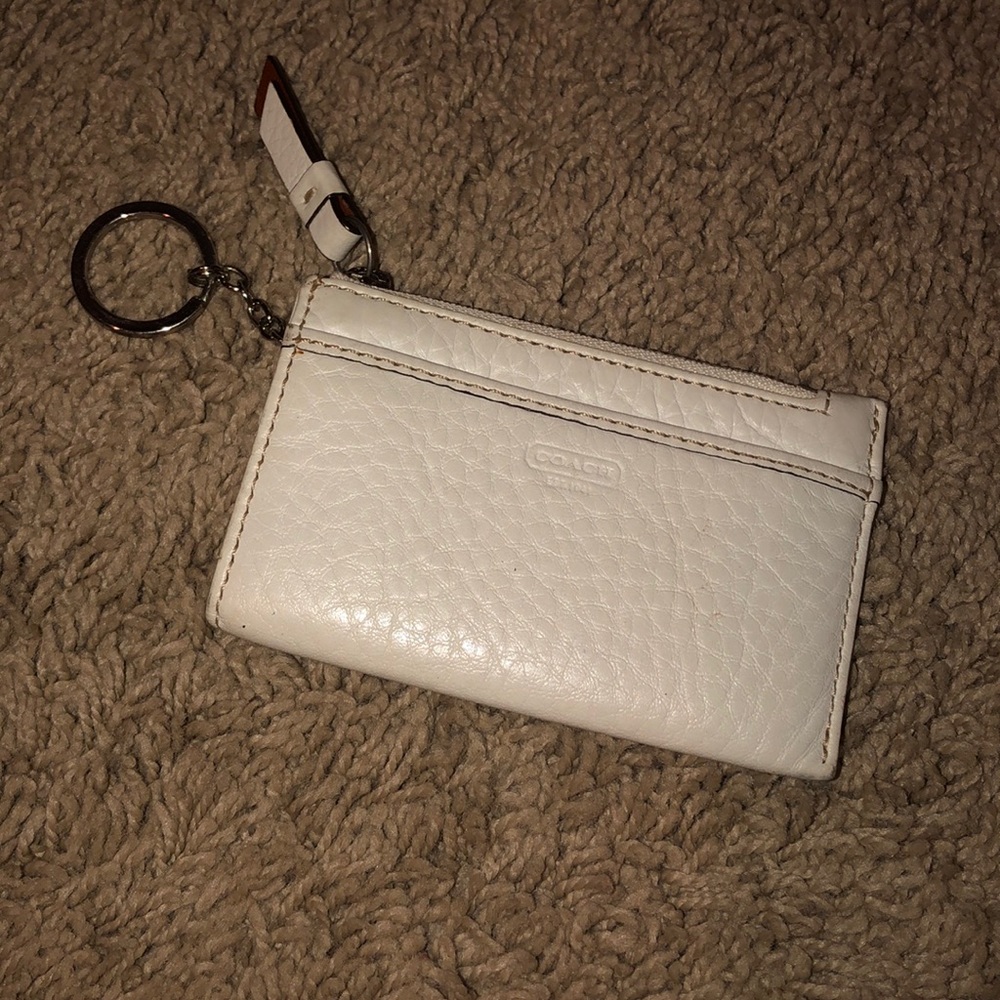Keychain coin/credit card holder